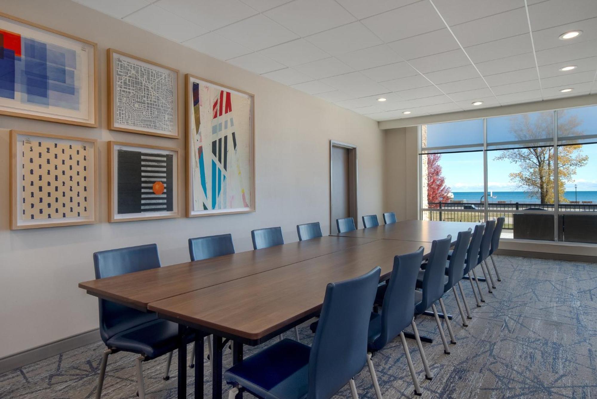 Holiday Inn Express & Suites Oscoda By Ihg エクステリア 写真