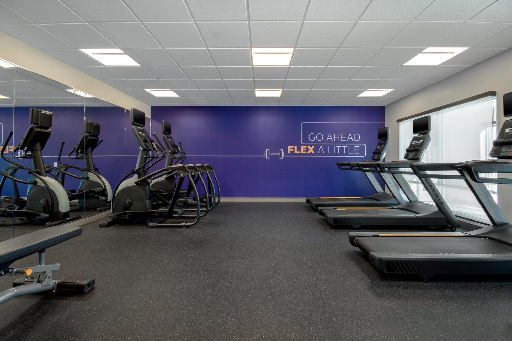 Holiday Inn Express & Suites Oscoda By Ihg エクステリア 写真