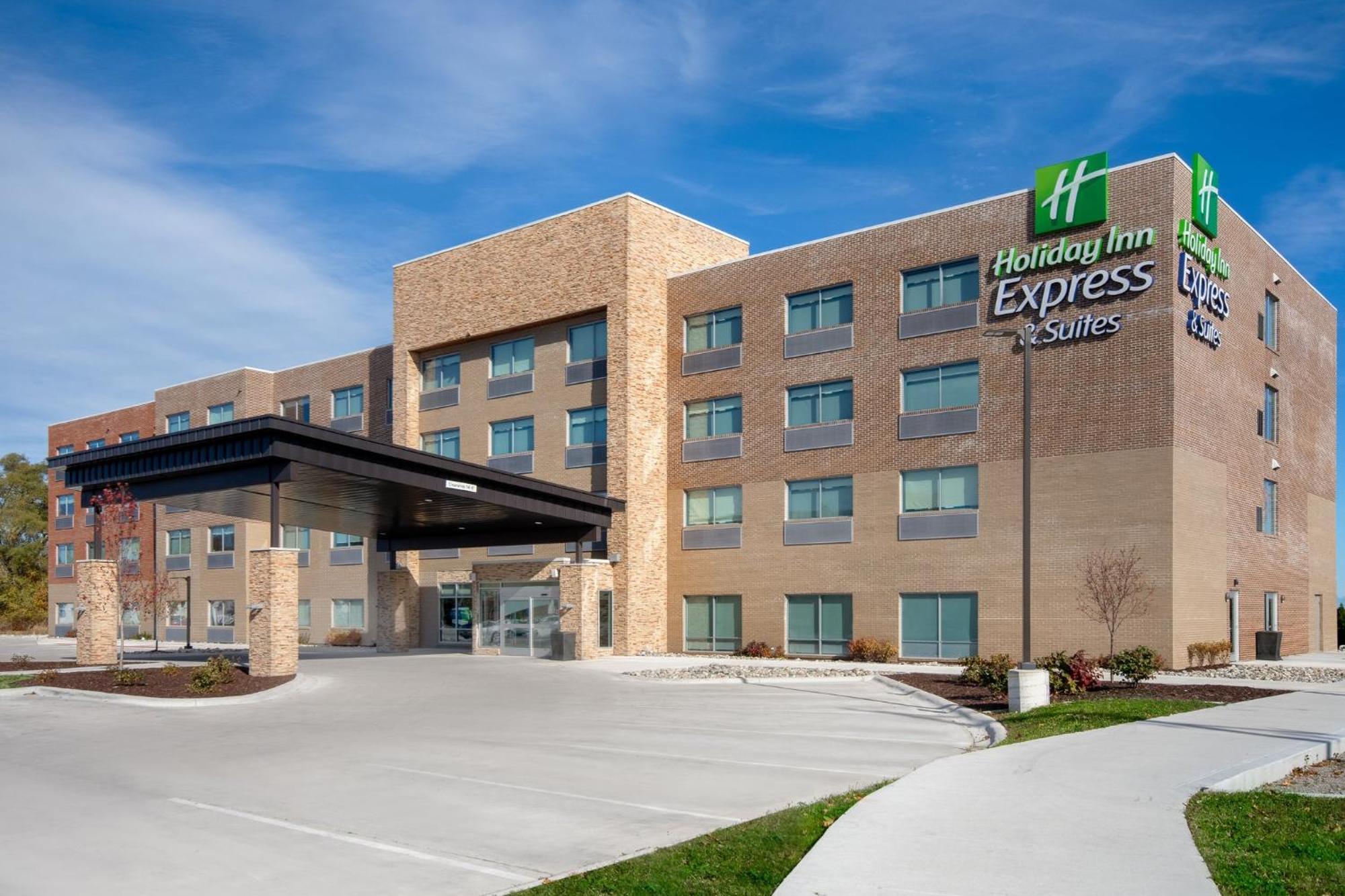 Holiday Inn Express & Suites Oscoda By Ihg エクステリア 写真